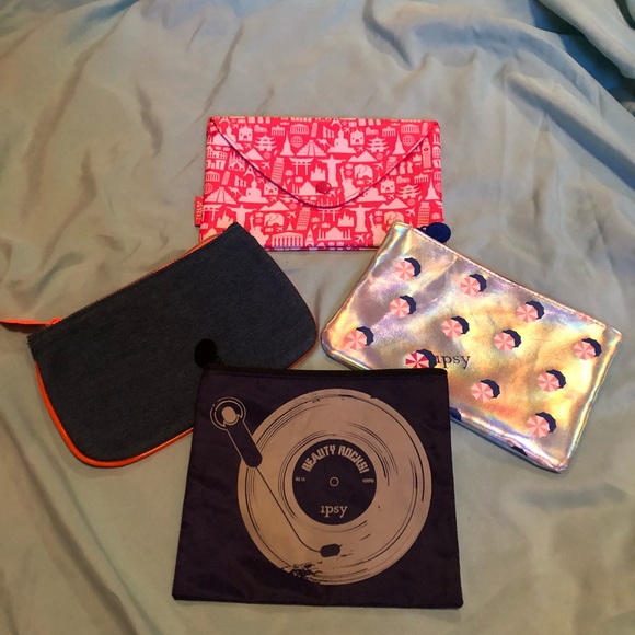 Makeup bags - Picture 1 of 4